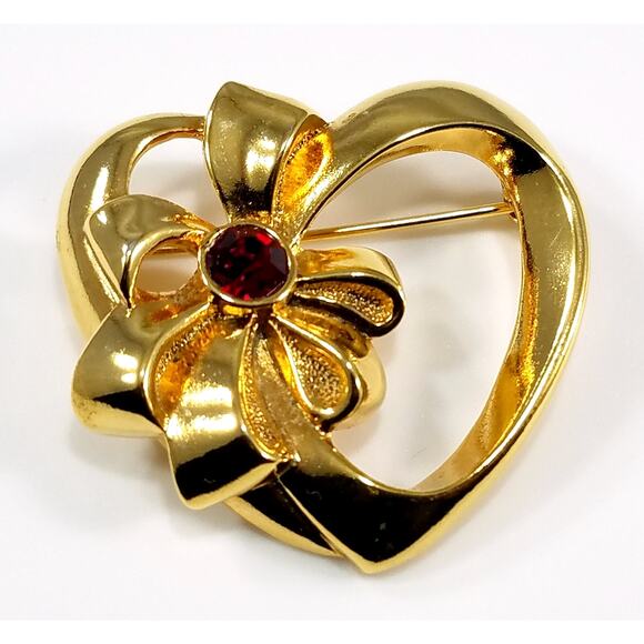 Vintage Avon Brooch Pin, Heart Shaped, Red Rhinestone, January Birthstone - Picture 5 of 10